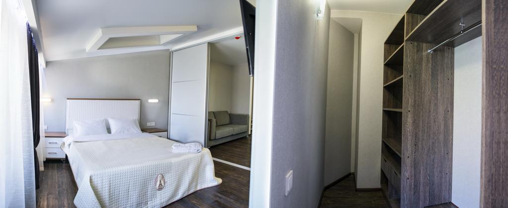 Apart Hotel Kvartira 1 オデッサ 部屋 写真