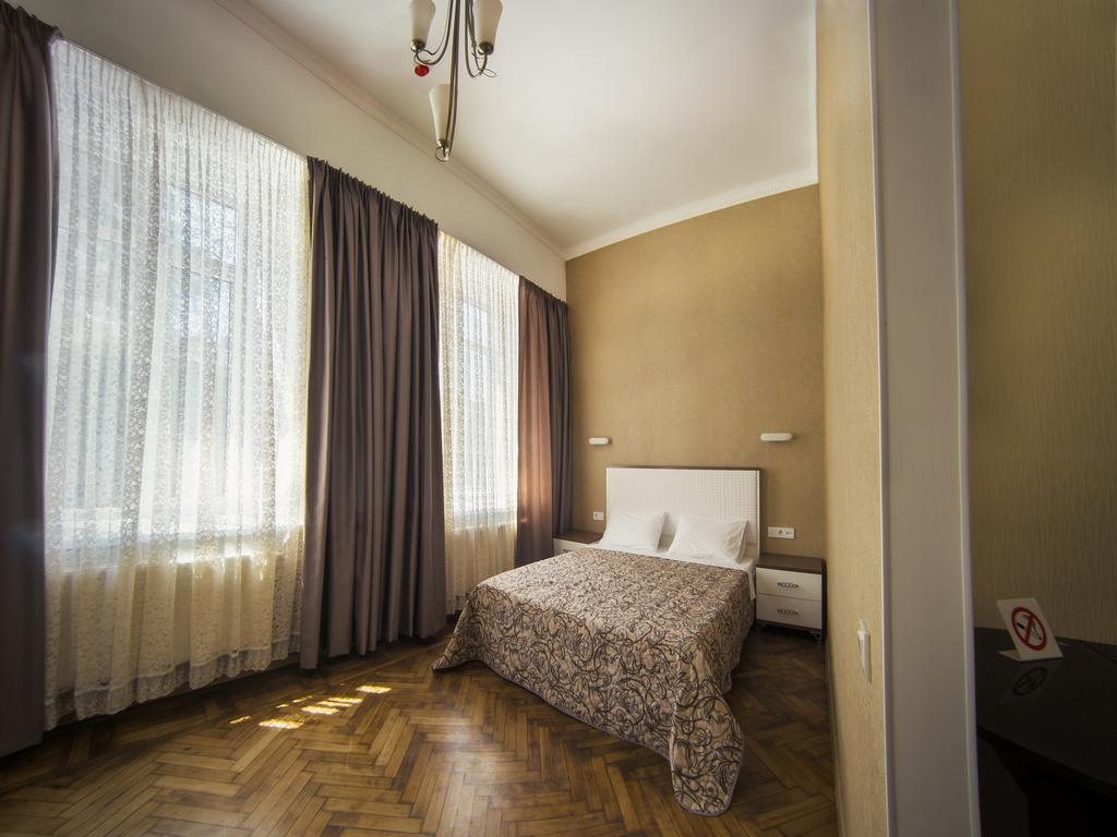 Apart Hotel Kvartira 1 オデッサ 部屋 写真