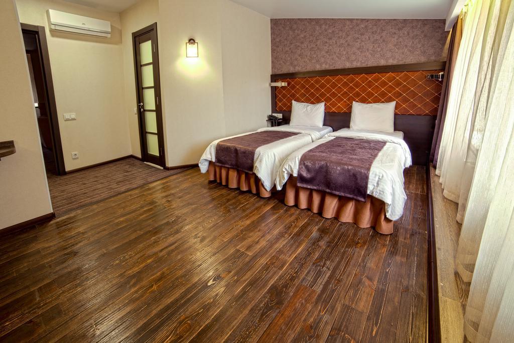 Apart Hotel Kvartira 1 オデッサ エクステリア 写真