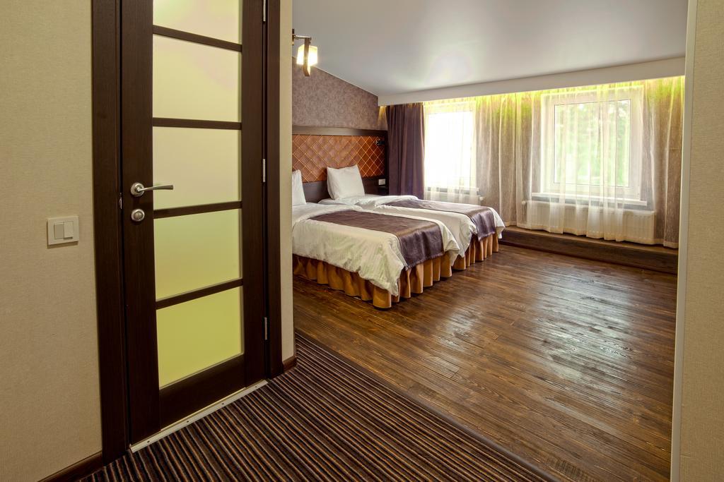 Apart Hotel Kvartira 1 オデッサ エクステリア 写真