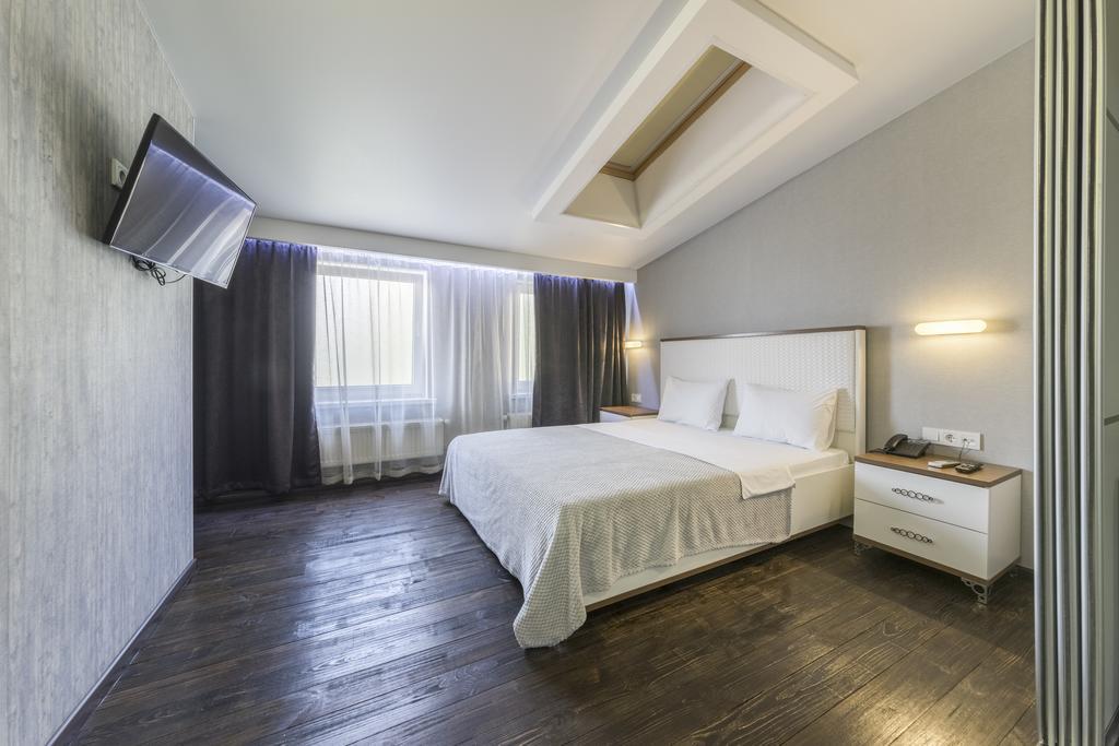 Apart Hotel Kvartira 1 オデッサ エクステリア 写真